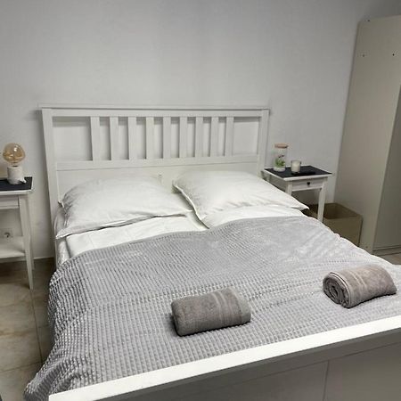 شقة Sleepwell1 كولونيا المظهر الخارجي الصورة